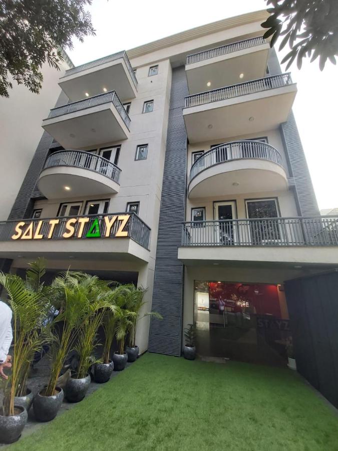 Saltstayz Select - Huda City Center