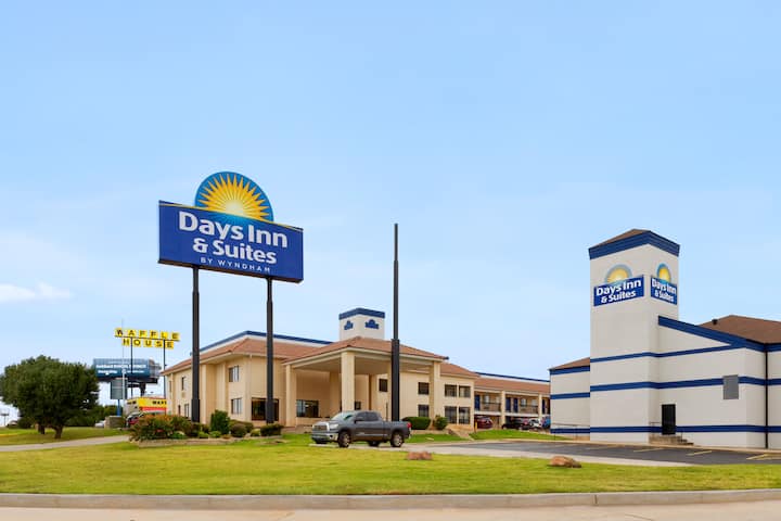 Days Inn by Wyndham Oklahoma City