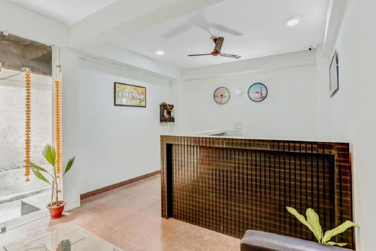 Hotel Noida Continental - Near Noida City Center