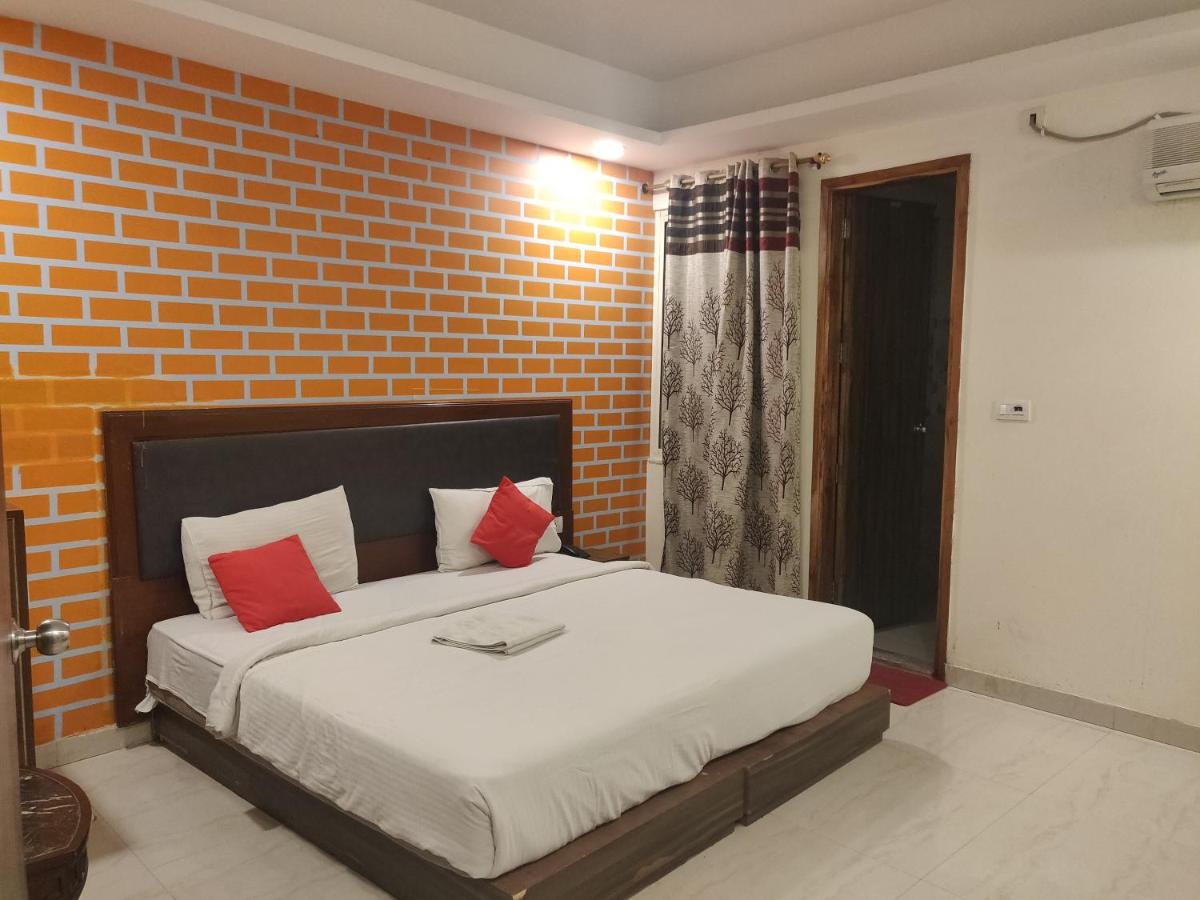 OYO 87984 Hotel Welcome Stay