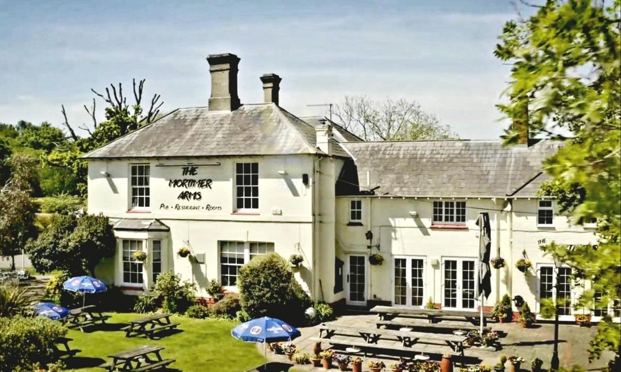 The Mortimer Arms