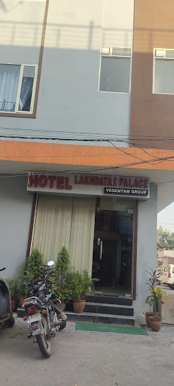 Hotel Lakhdatar Palace