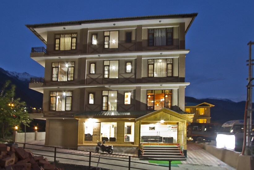 Manali Mountain Regency