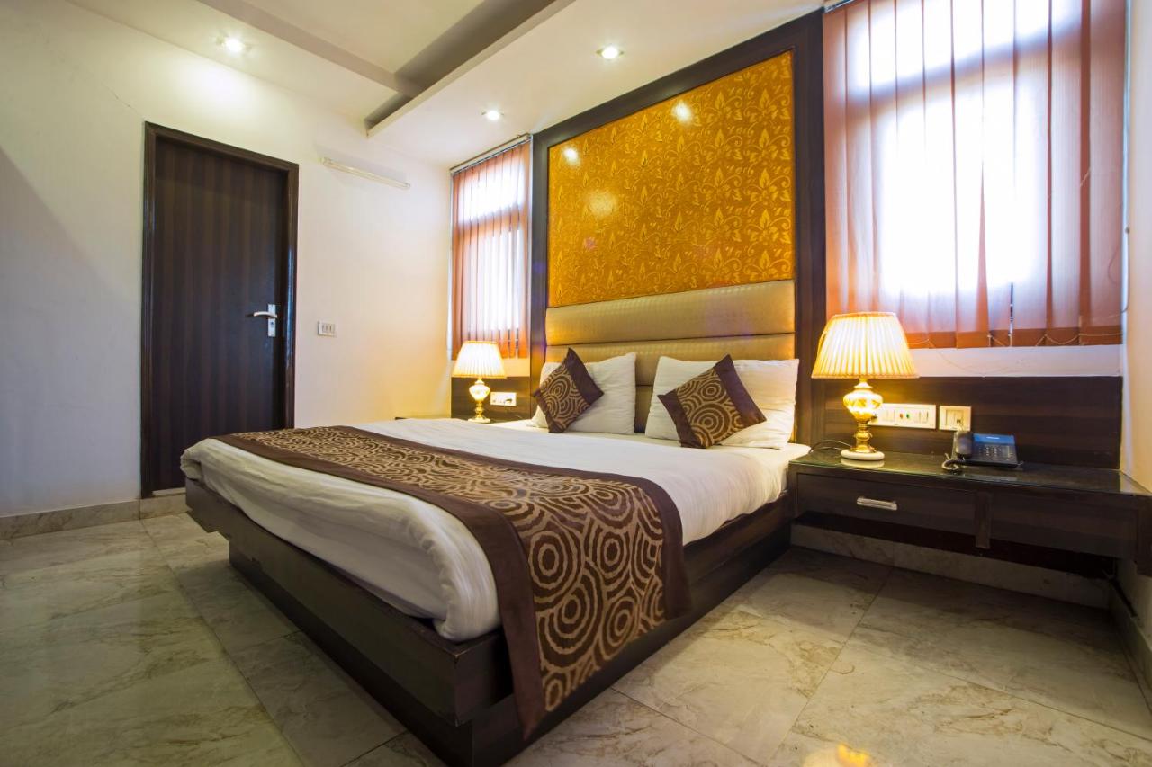 Hotel Shri Vinayak at New Delhi Railway Station-By RCG Hotels