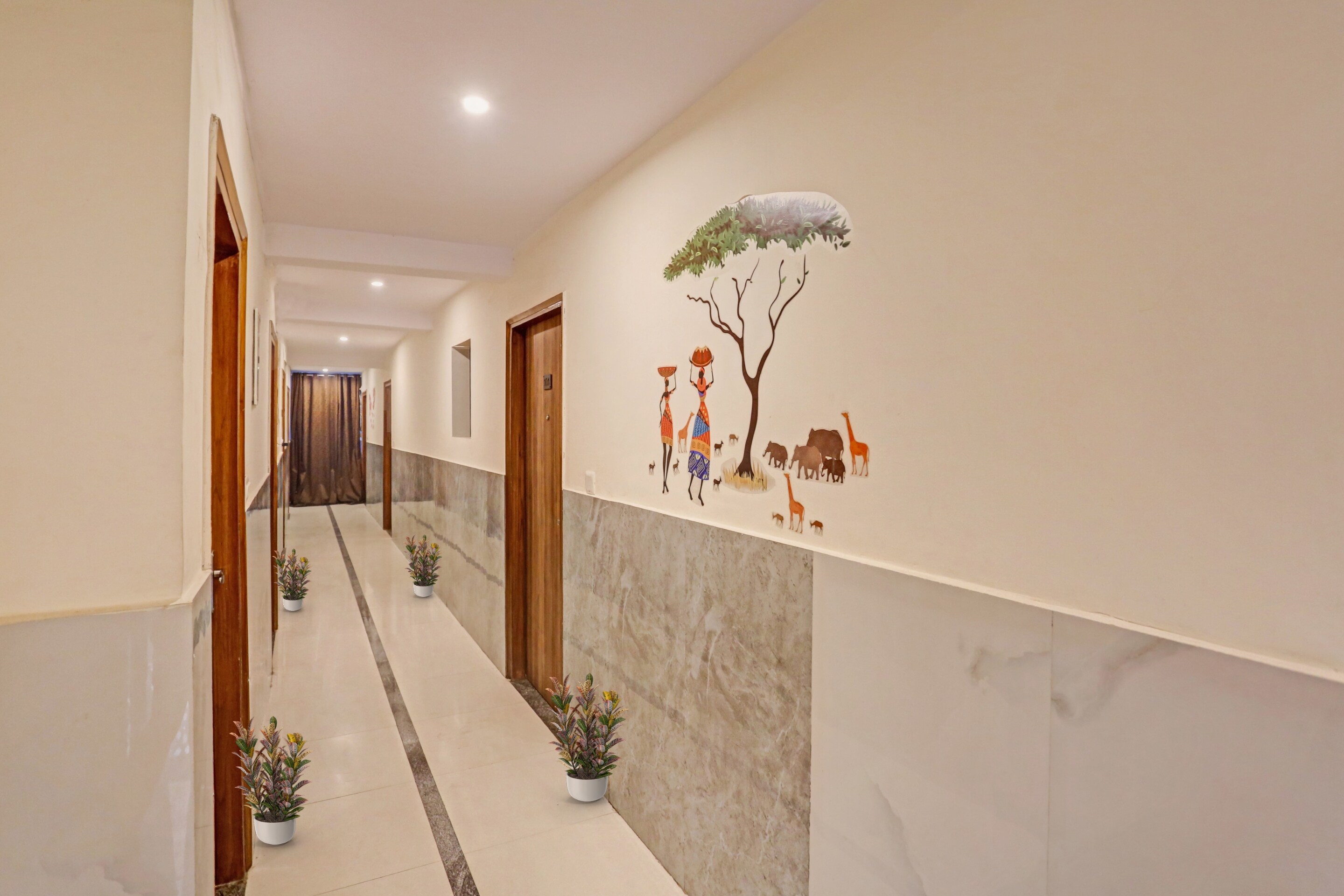 OYO Flagship 92560 Horizon 23