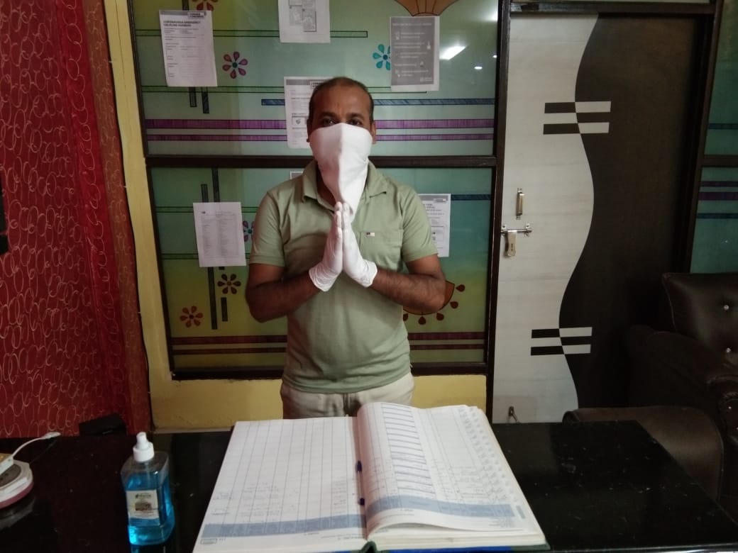 SPOT ON 68379 Hotel Harry's 1