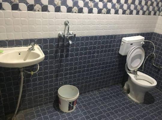 OYO 86480 Shree Shayam Hotel