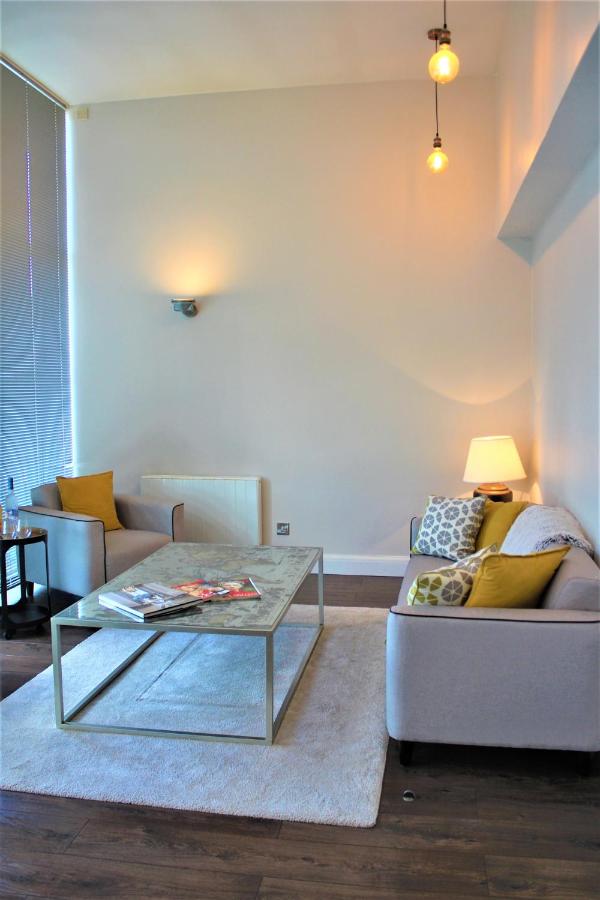 Penthouse in Old Street by MySquare