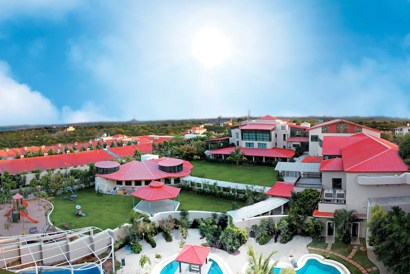 Oh Biz Premier at Leonia