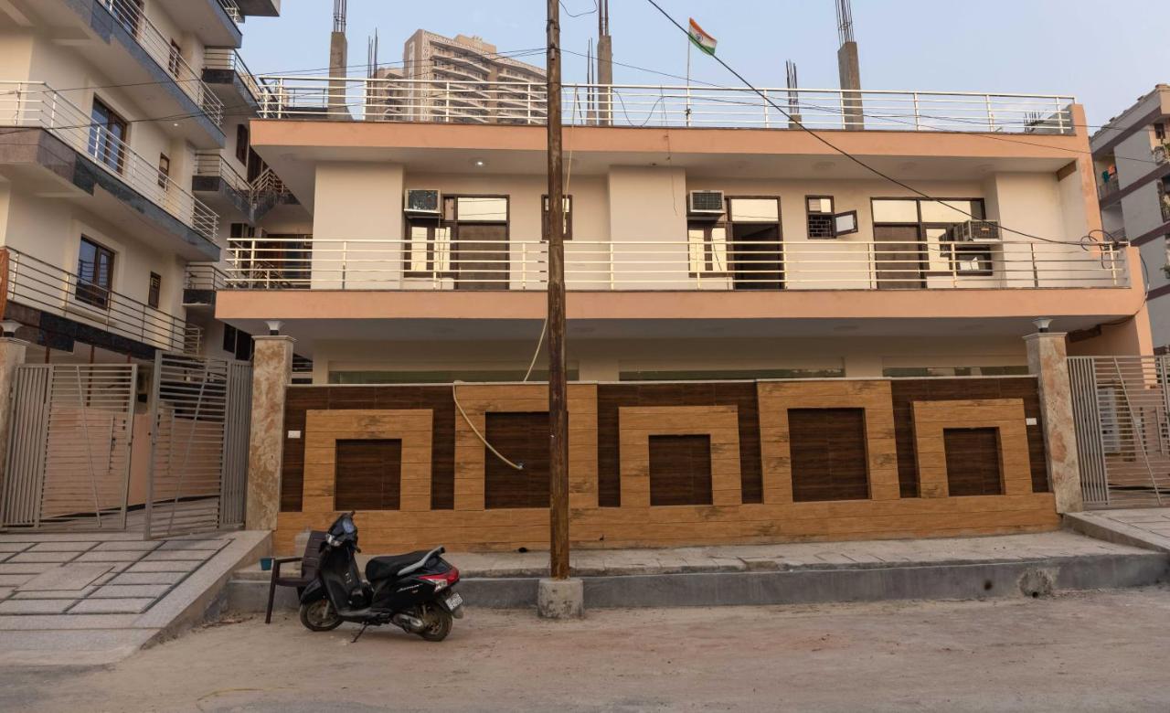 OYO 80728 A Hotel Pinaki Stay