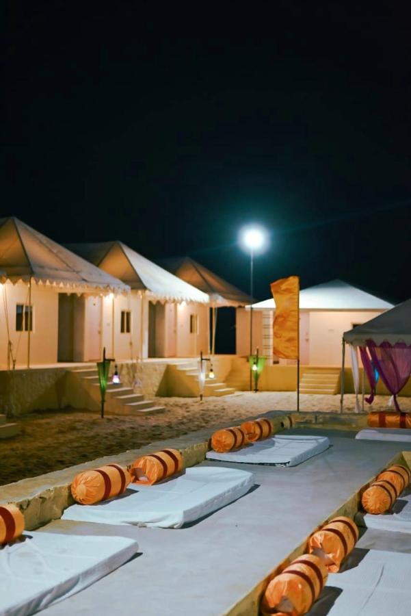 Best Desert Camp In Jaisalmer Red Velvet