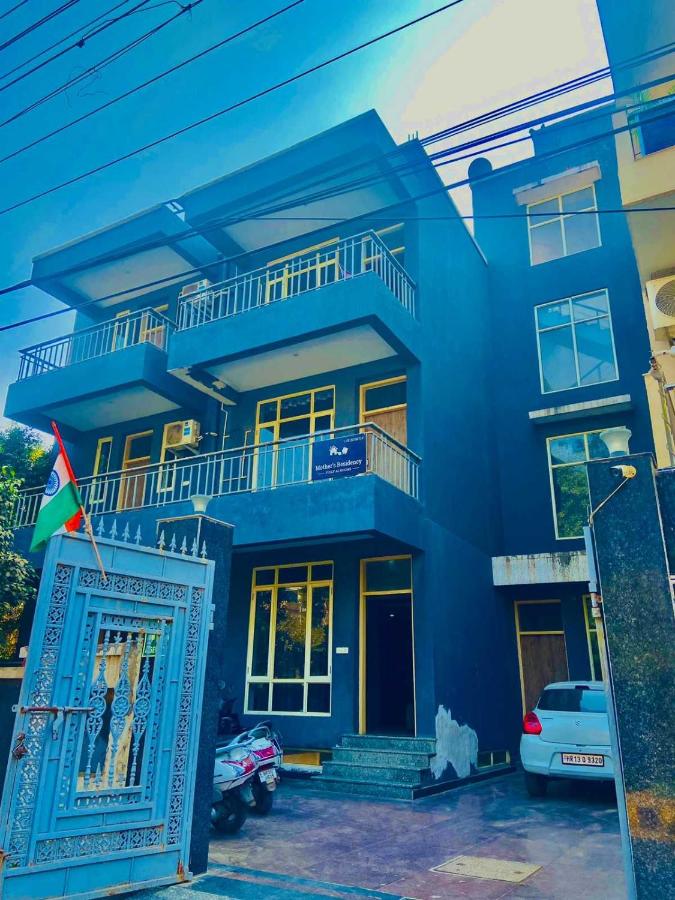 OYO Flagship 67698 Mother's Residency