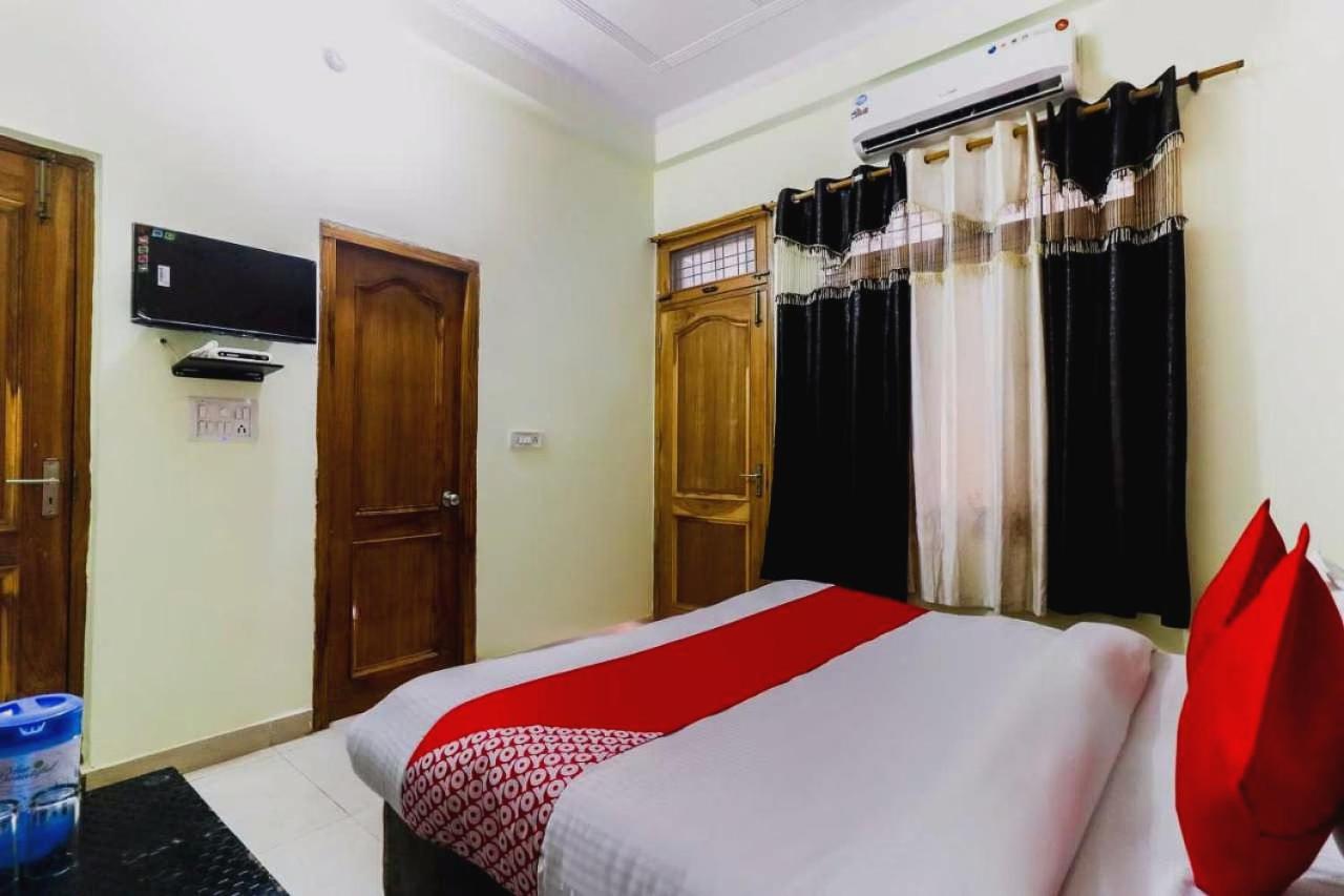 OYO Flagship 807804 Ganga Vardan Hotel