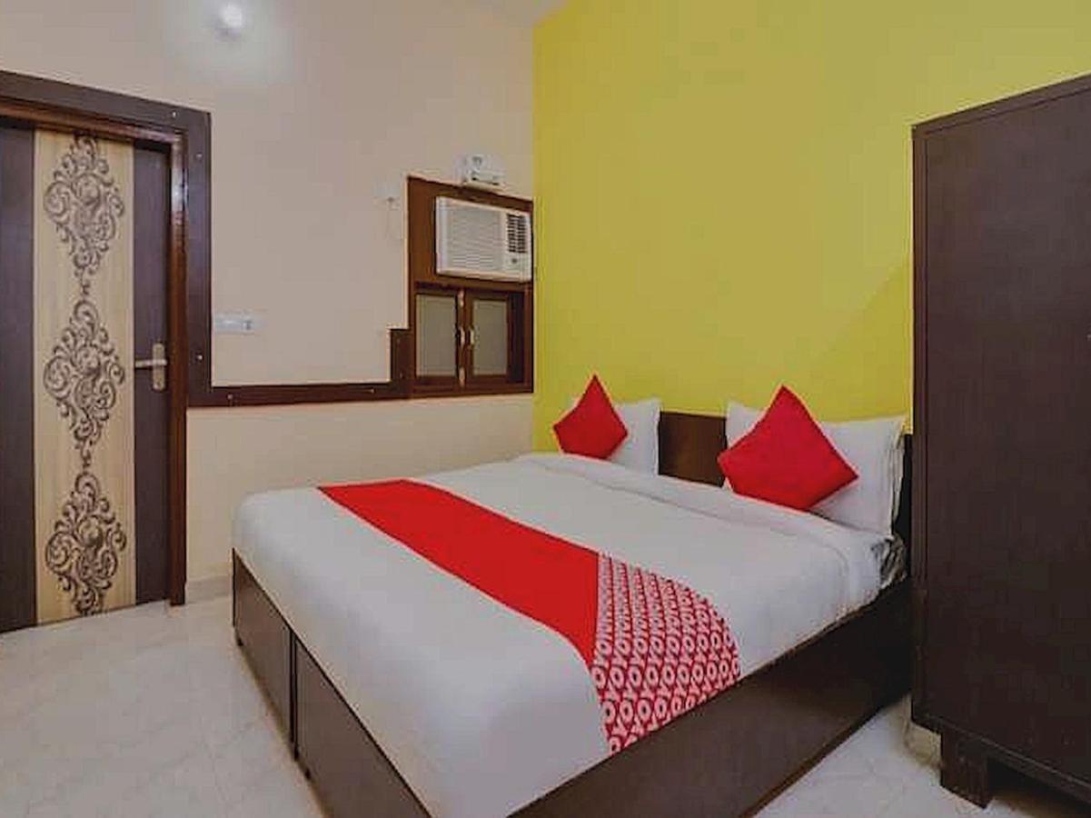 OYO Flagship 80462 Hotel Jas Inn