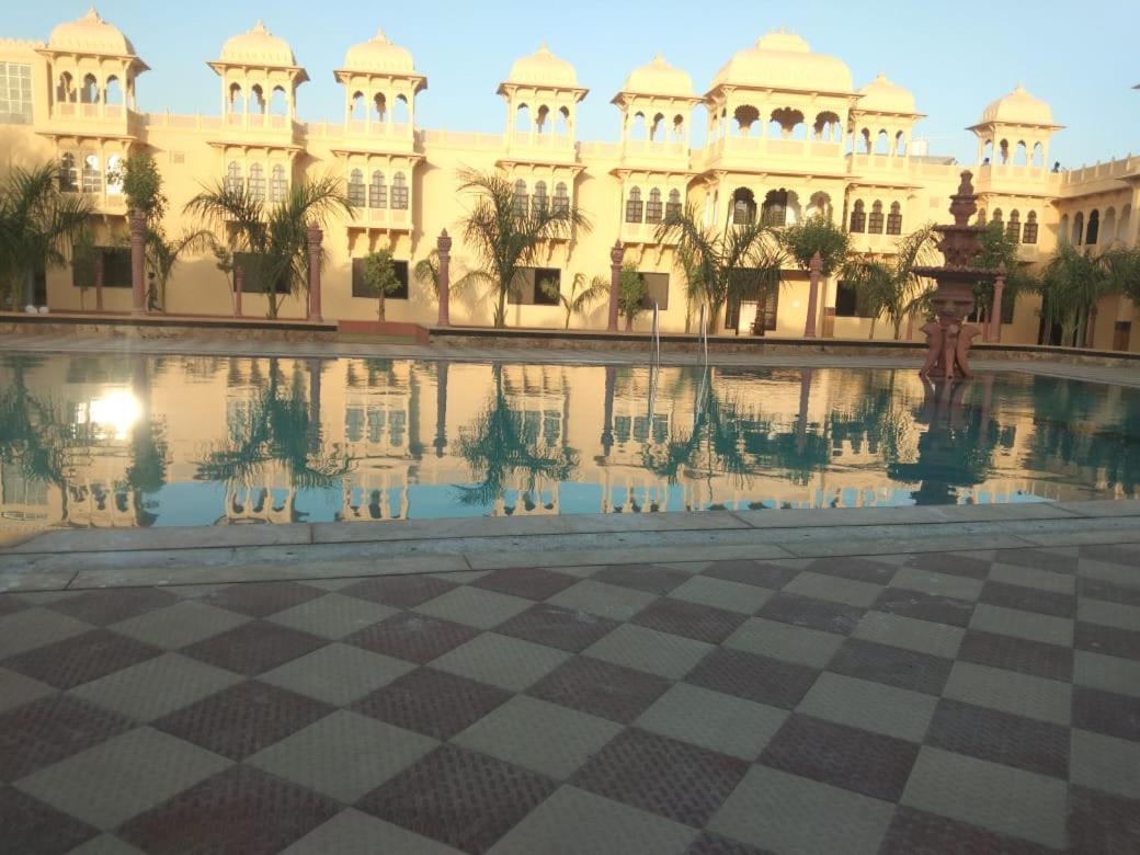 جاليرى