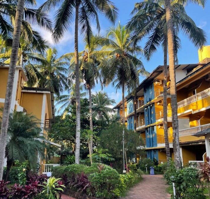 LUSHY DAYS PALM RESORT