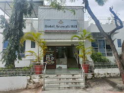 Hotel Arawali Hill