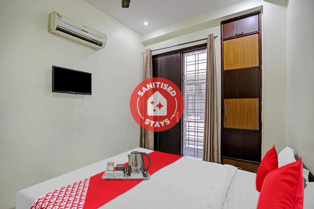OYO Flagship 700612 Shiva Guest House