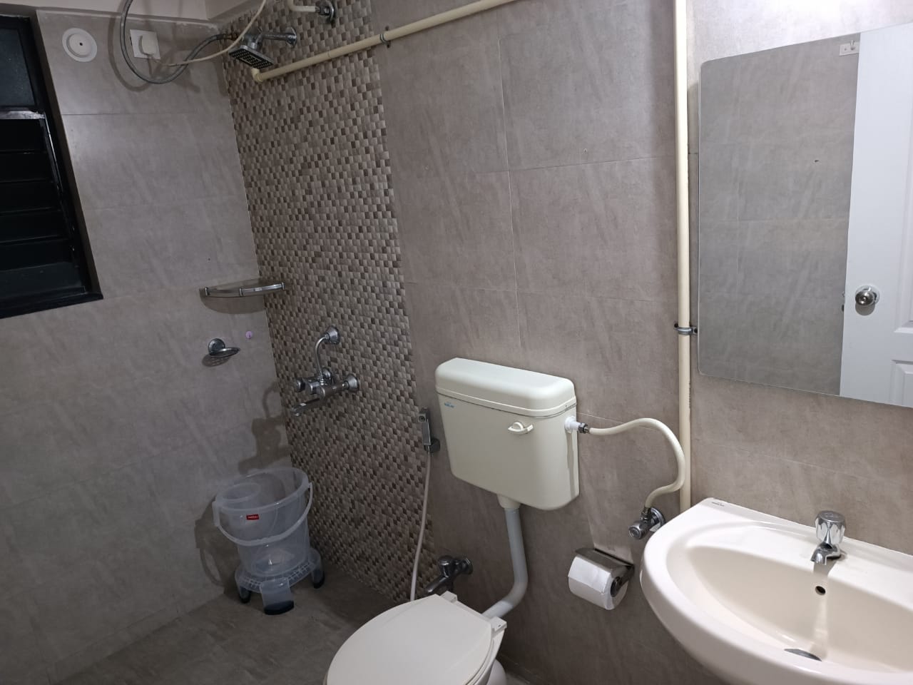 Happy Stay Near Airport Vimanagar