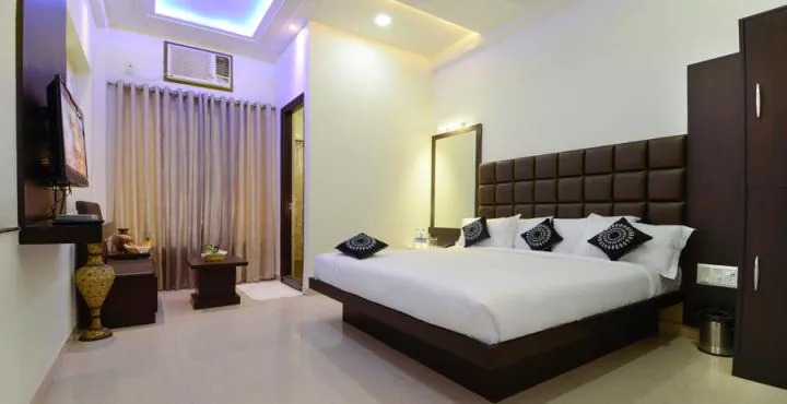 Hotel Madhushrie