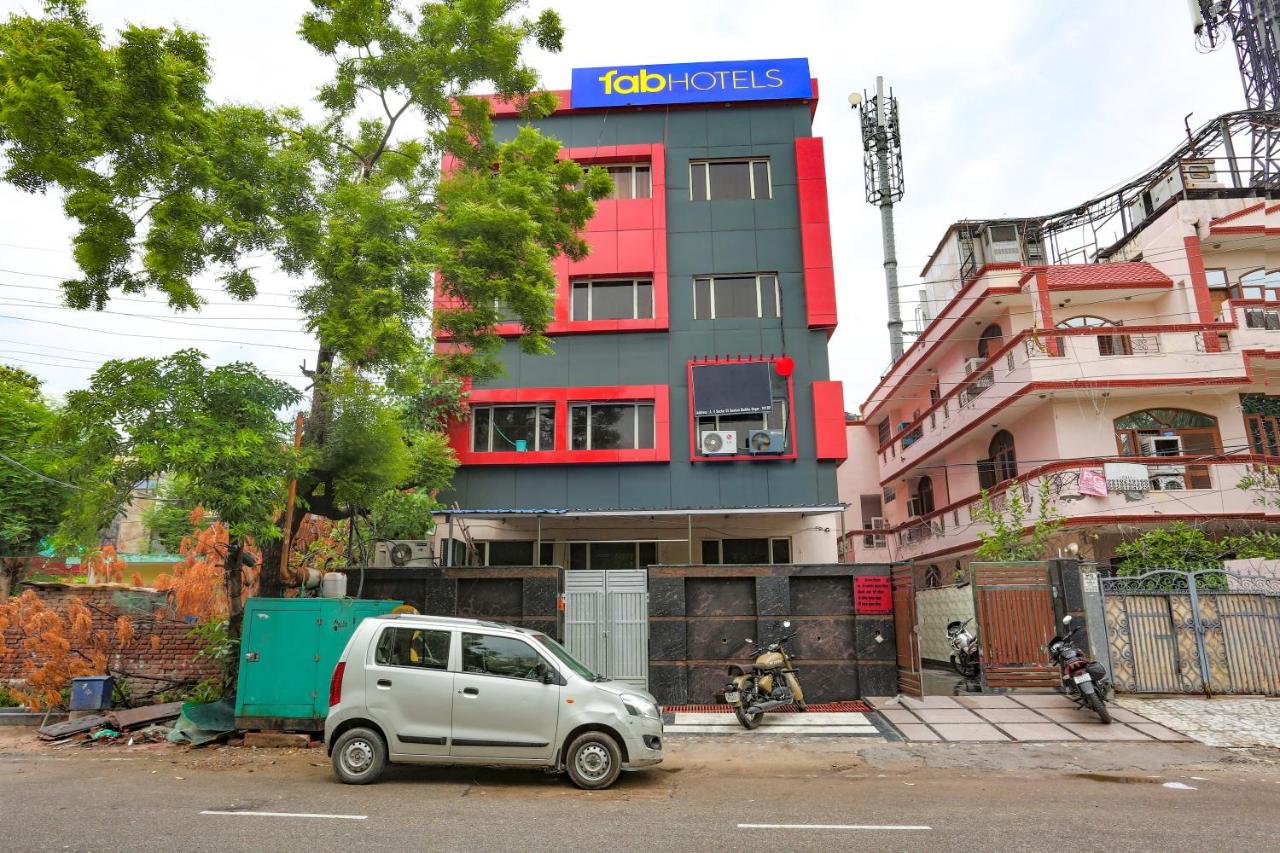 FabHotel Red Roof Residency