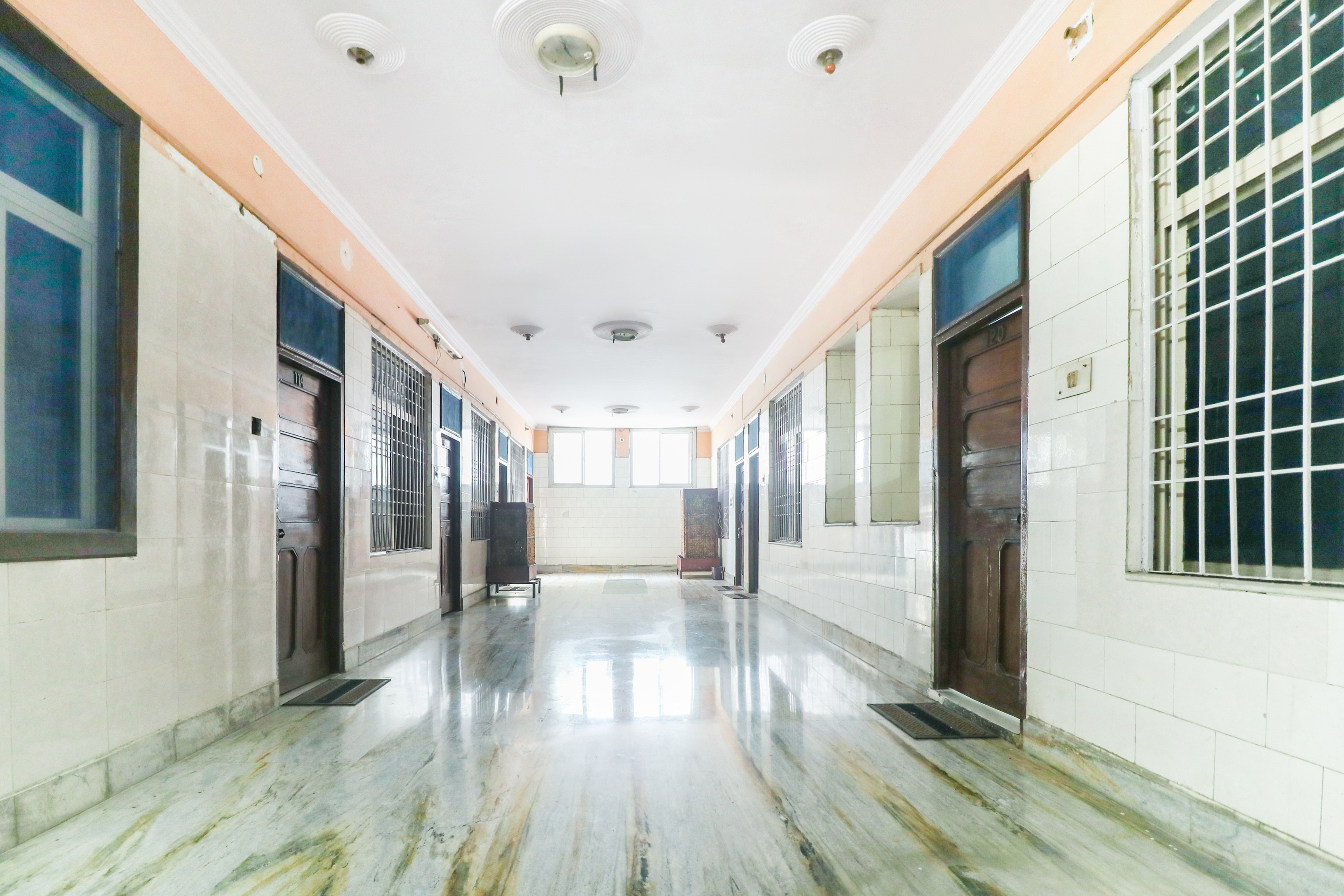 SPOT ON 43285 Hotel Anand Bhawan