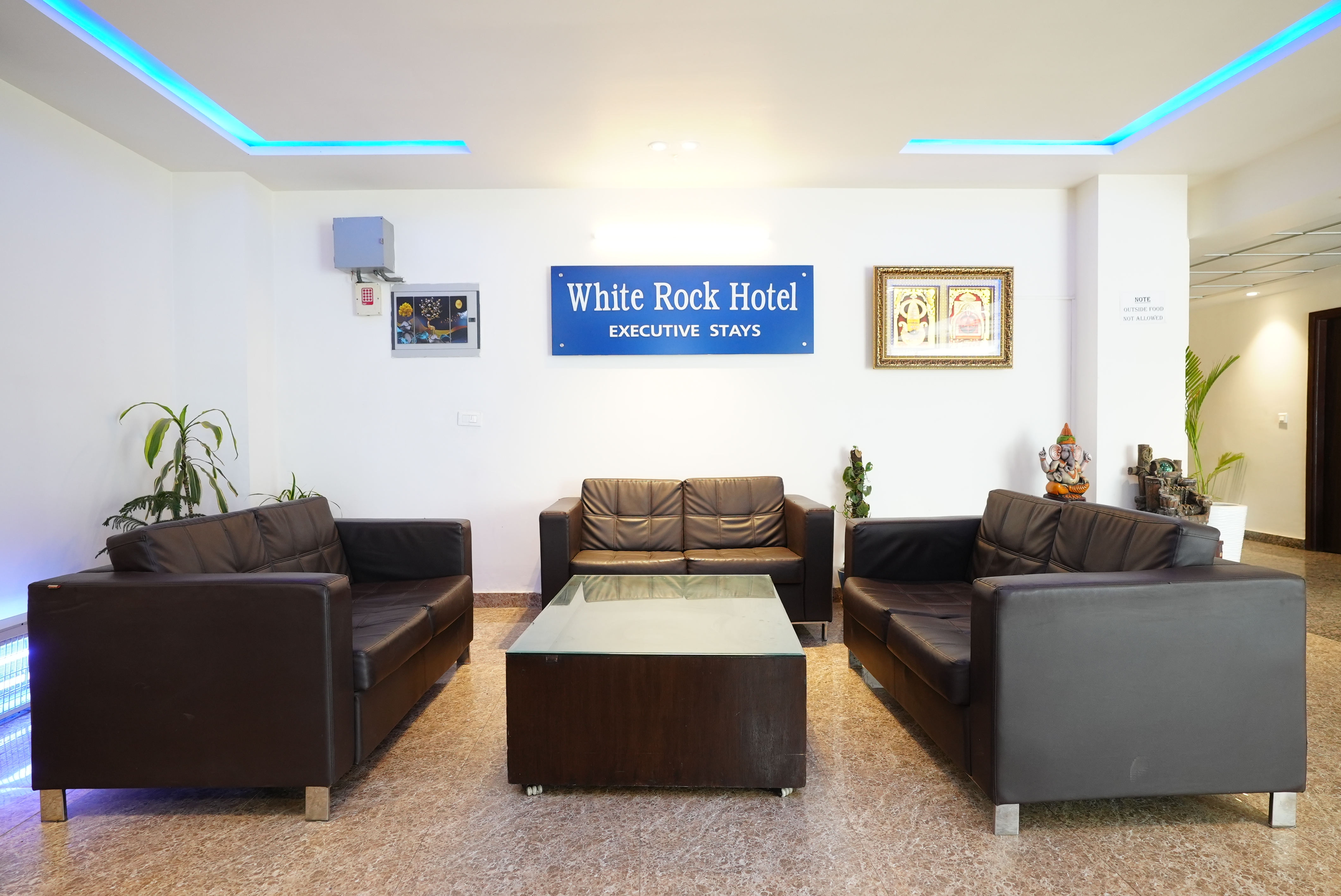 White Rock Hotel