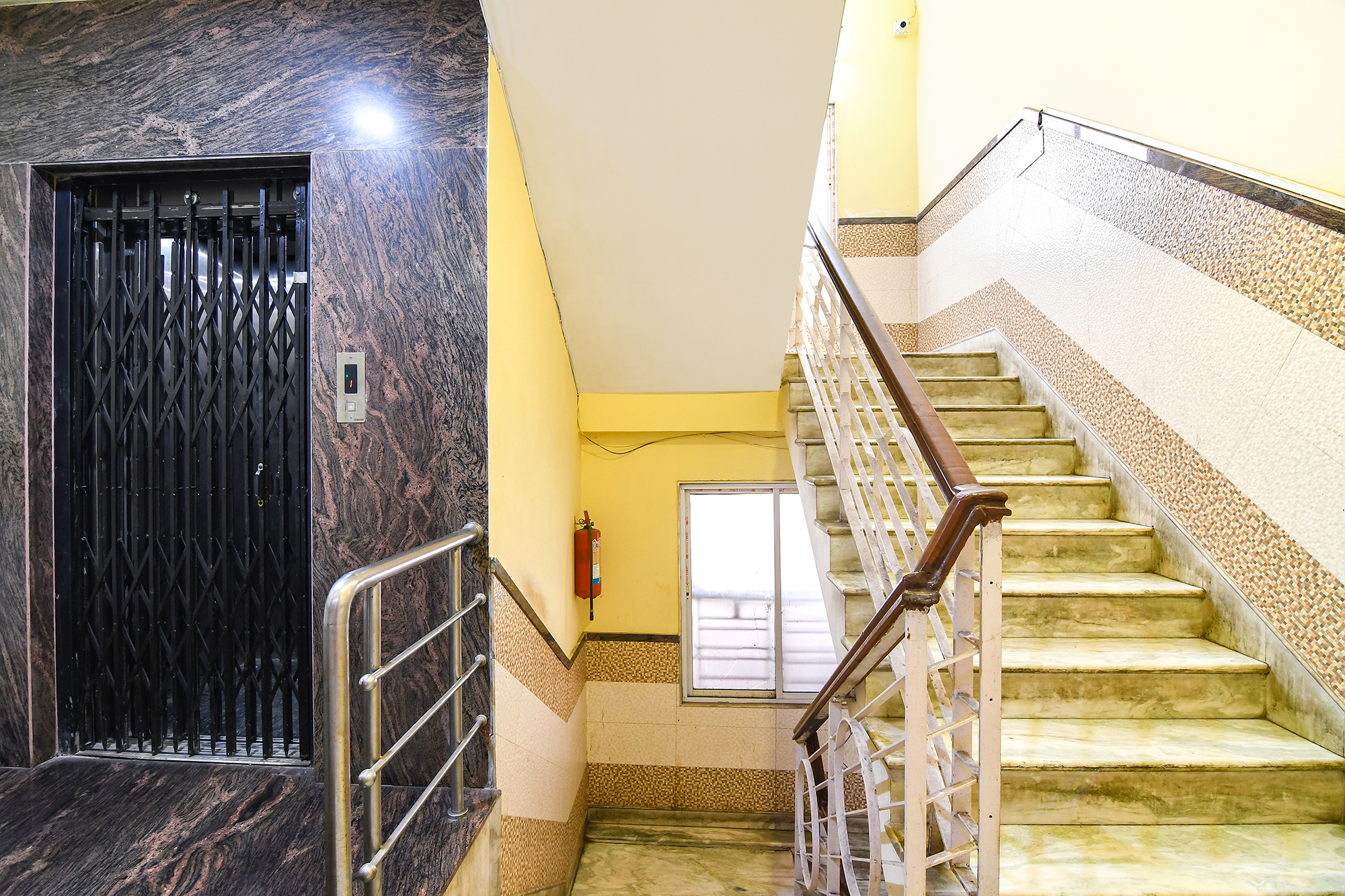 FabHotel Saltlake Palace