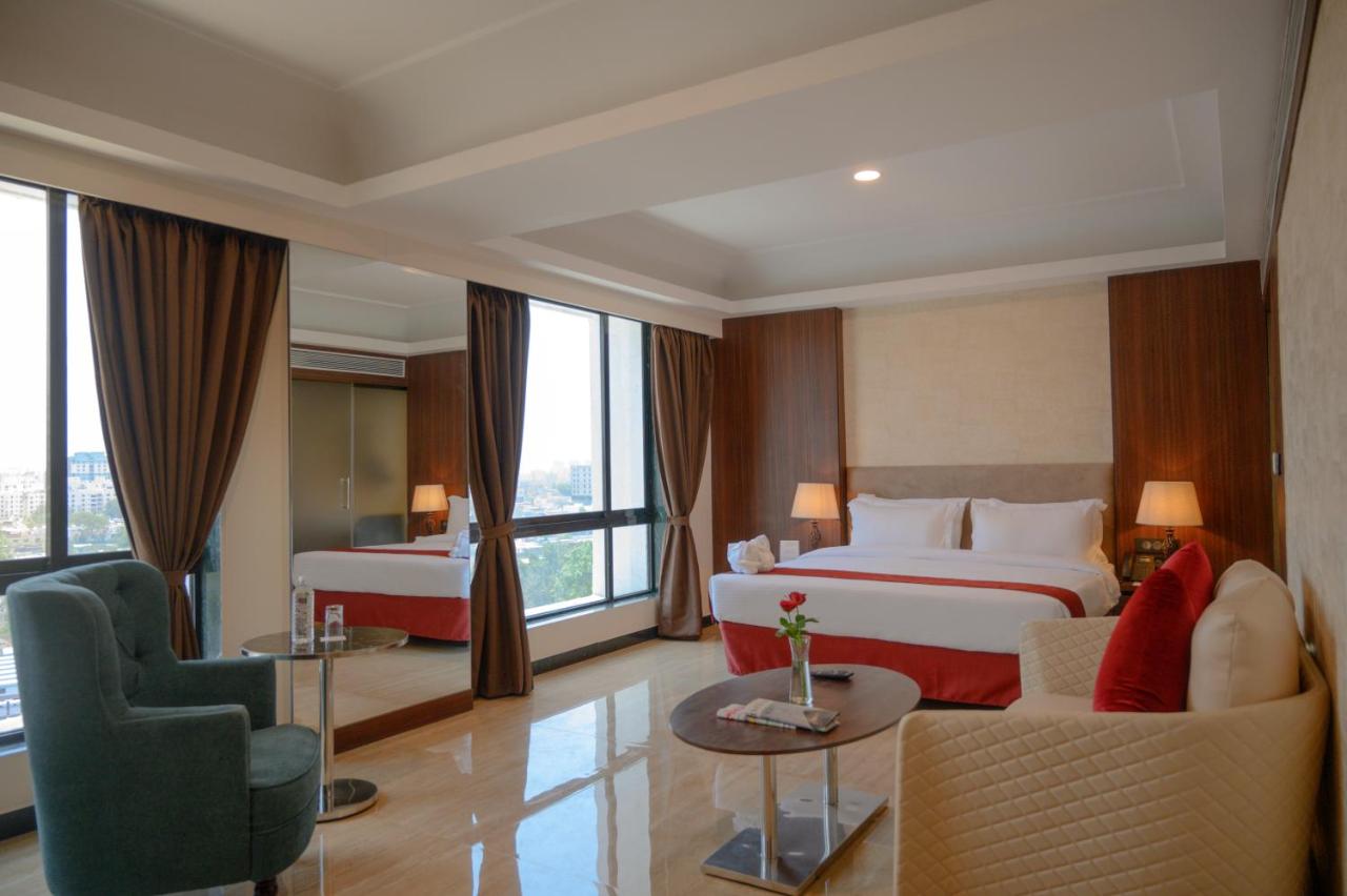 Hotel Tip Top International Pune