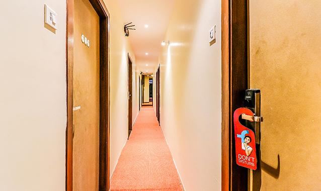 FabExpress Ascot International