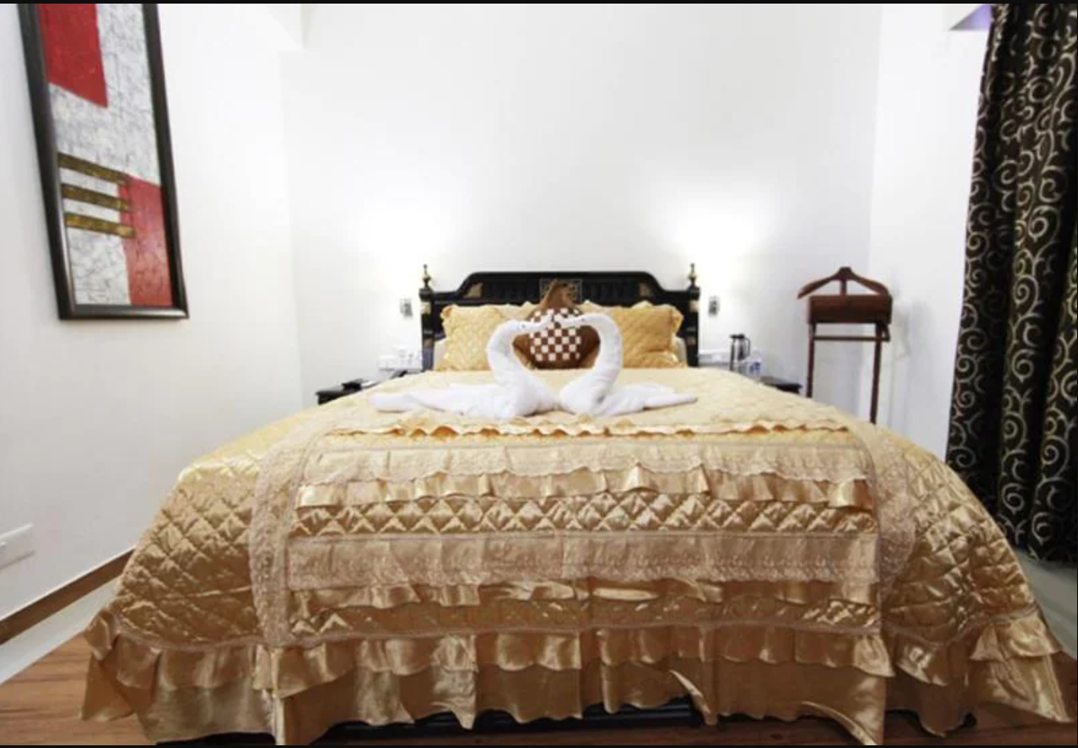 Hotel White Dammar International