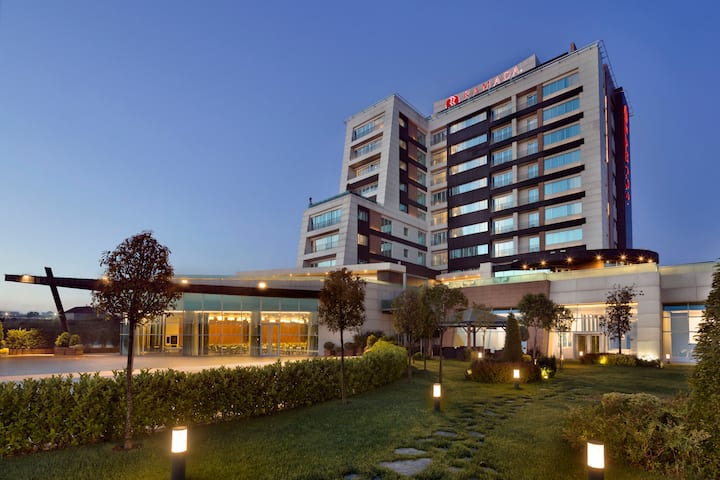 Ramada Plaza by Wyndham Istanbul Asia Airport