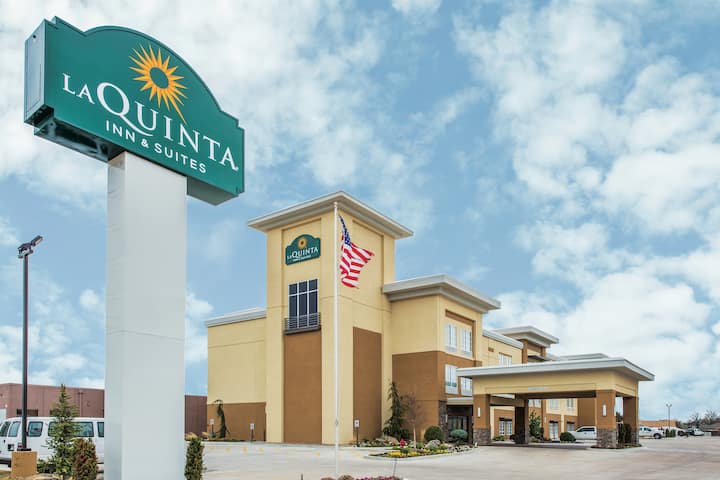 La Quinta Inn & Suites by Wyndham Enid