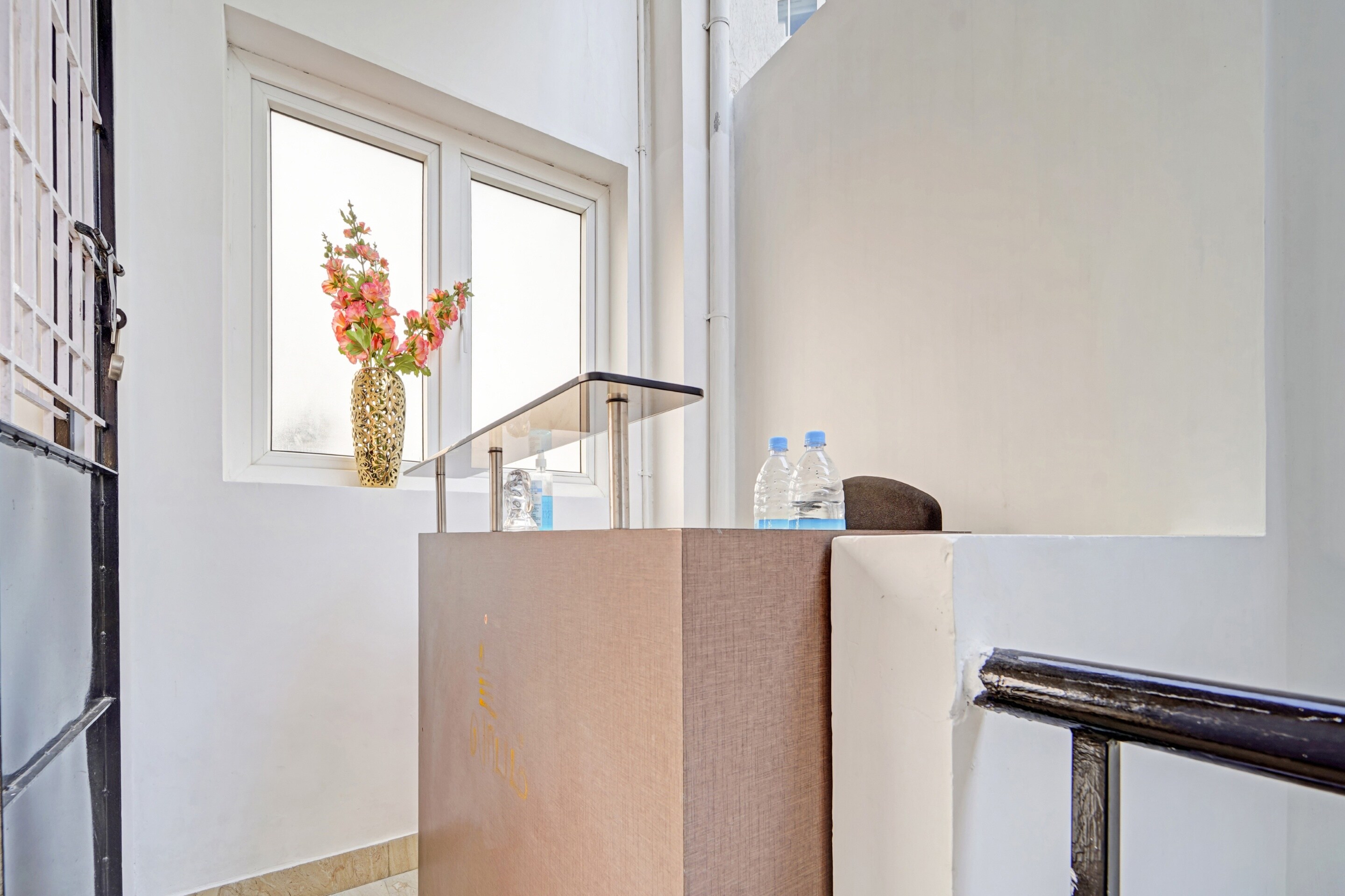 OYO 85705 Hotel Acs Inn