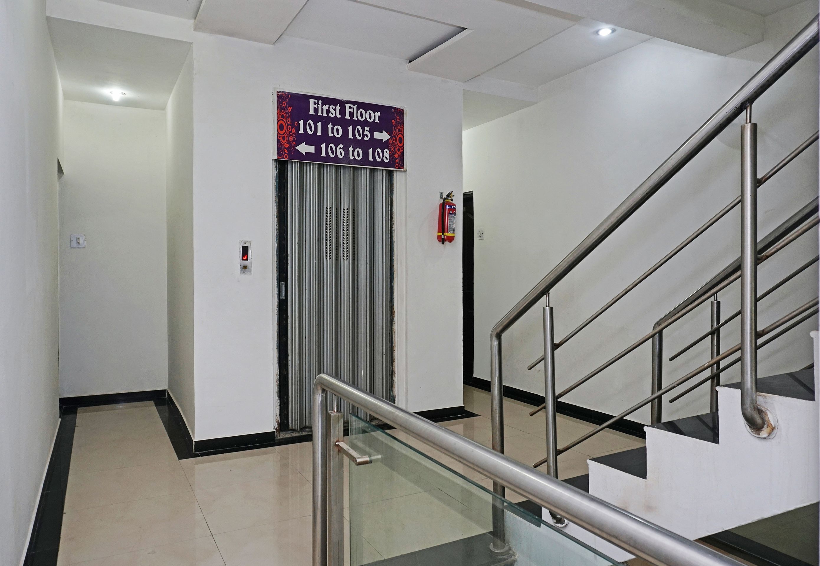 OYO 24551 Hotel Shirdi Sai Inn