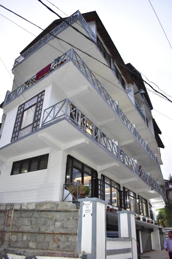Hadimba Way Manali - The Family Hotel