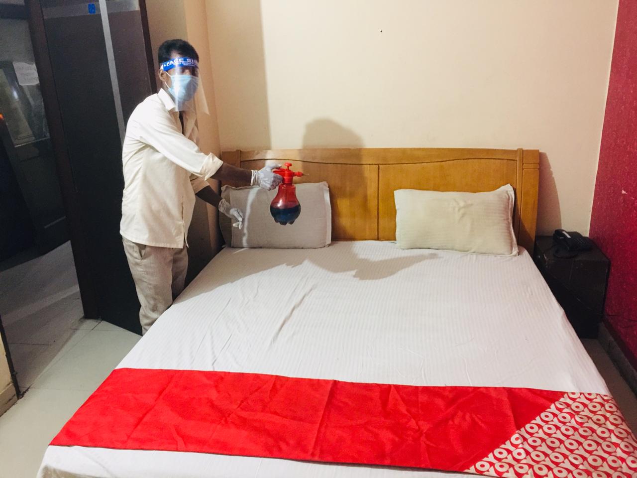 OYO 37773 Hotel J Joy