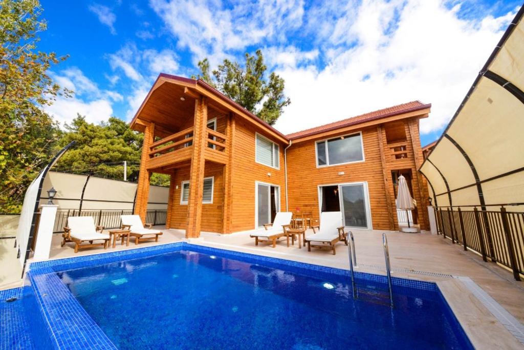 Lucida Villas - Islamlar Town - 1,2 & 3 Bedroom Villas