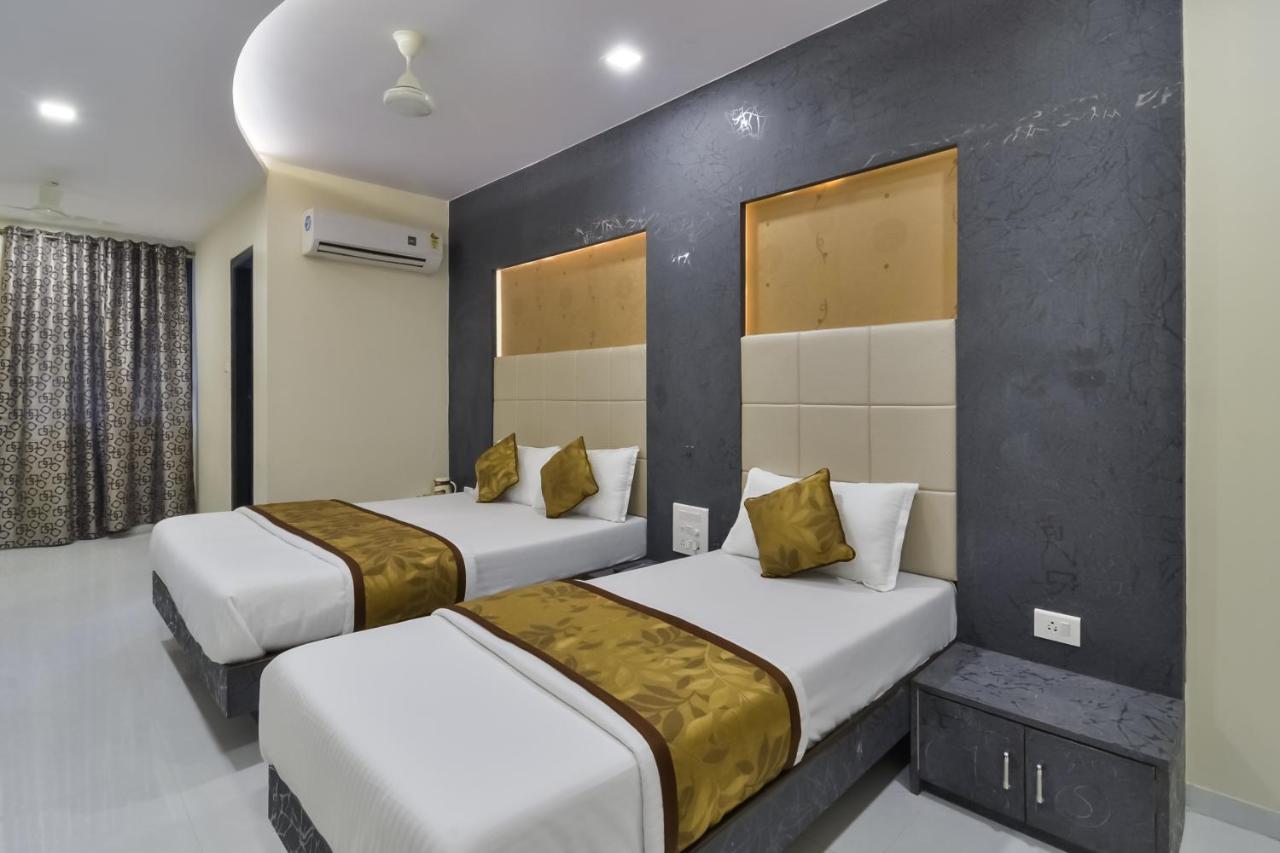Hotel Aroma- Dadar