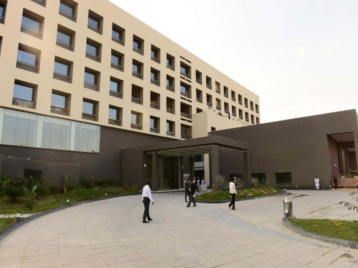 Narayani Heights, Ahmedabad