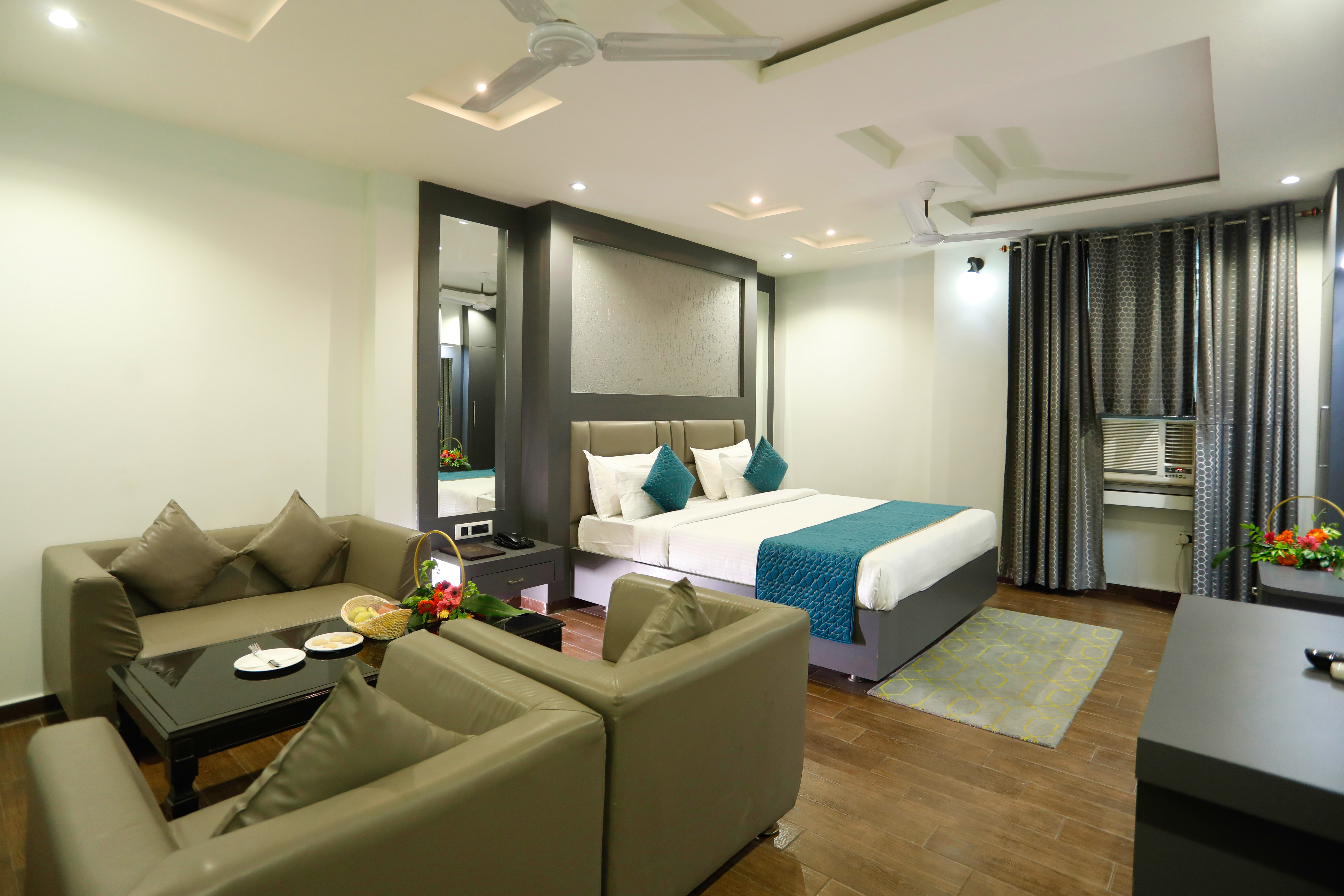 Hotel Dolphin International