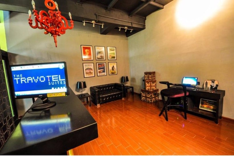 The Travotel Suites