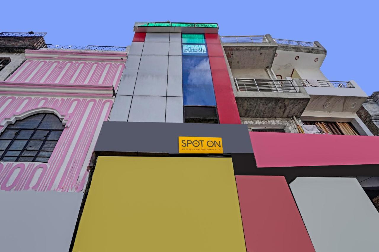 POP 701049 Hotel Blue Diamond