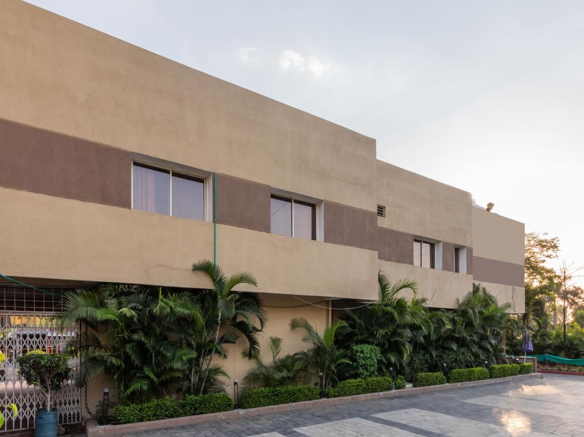 OYO Flagship 806442 Hotel Big Boss