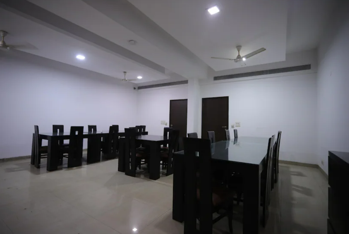 Hotel Delight Suites