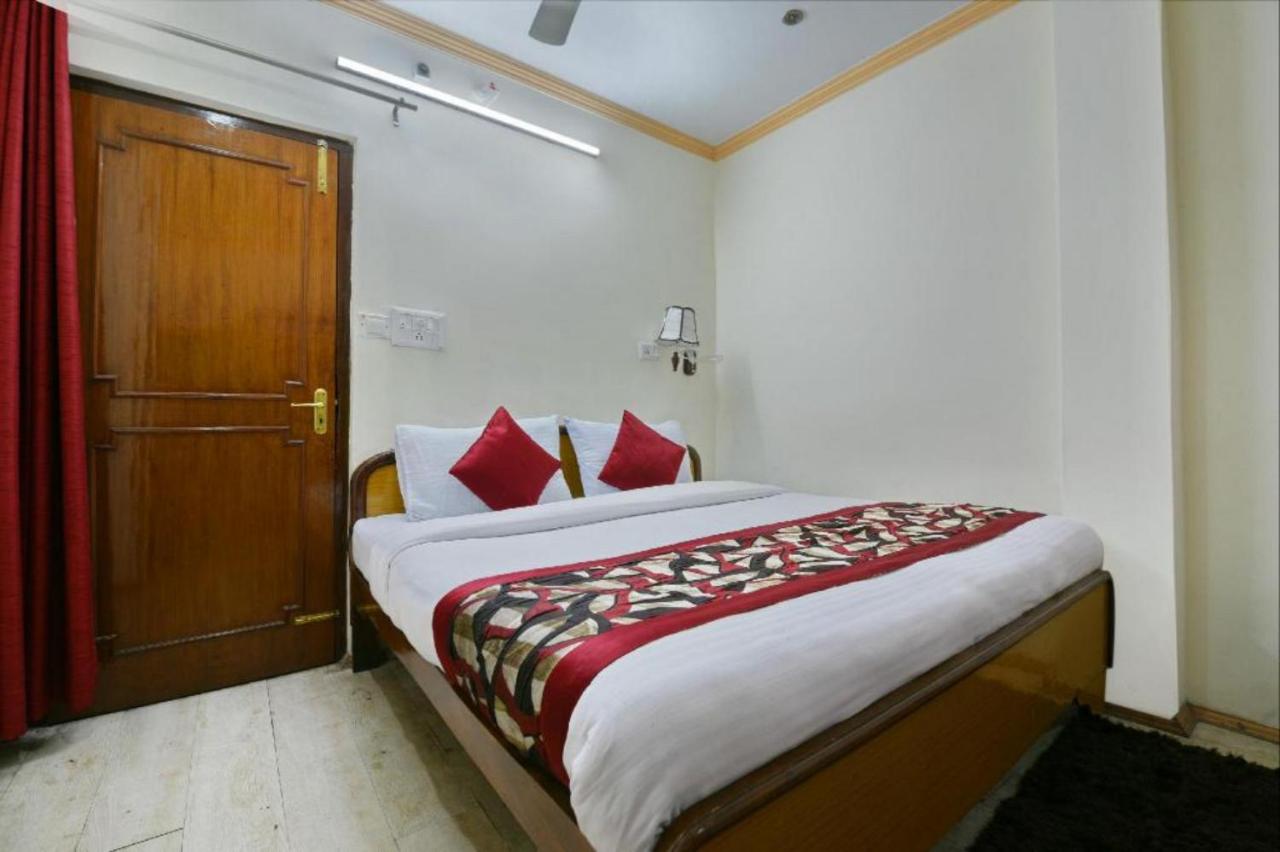 Hotel Dolls Inn by Excellent Hospitality