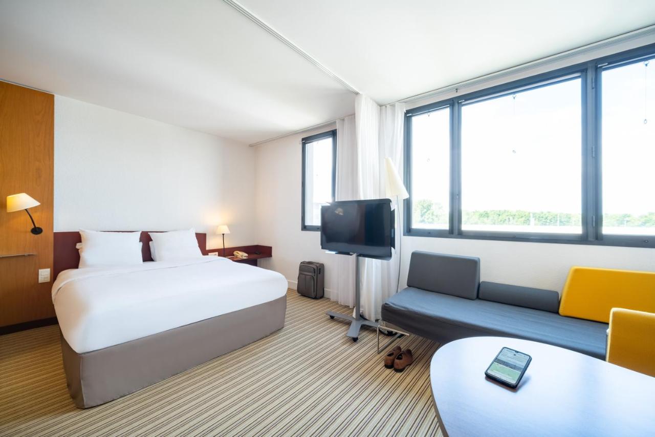 B&B HOTEL Calais Terminal Cité de l'Europe 4 étoiles