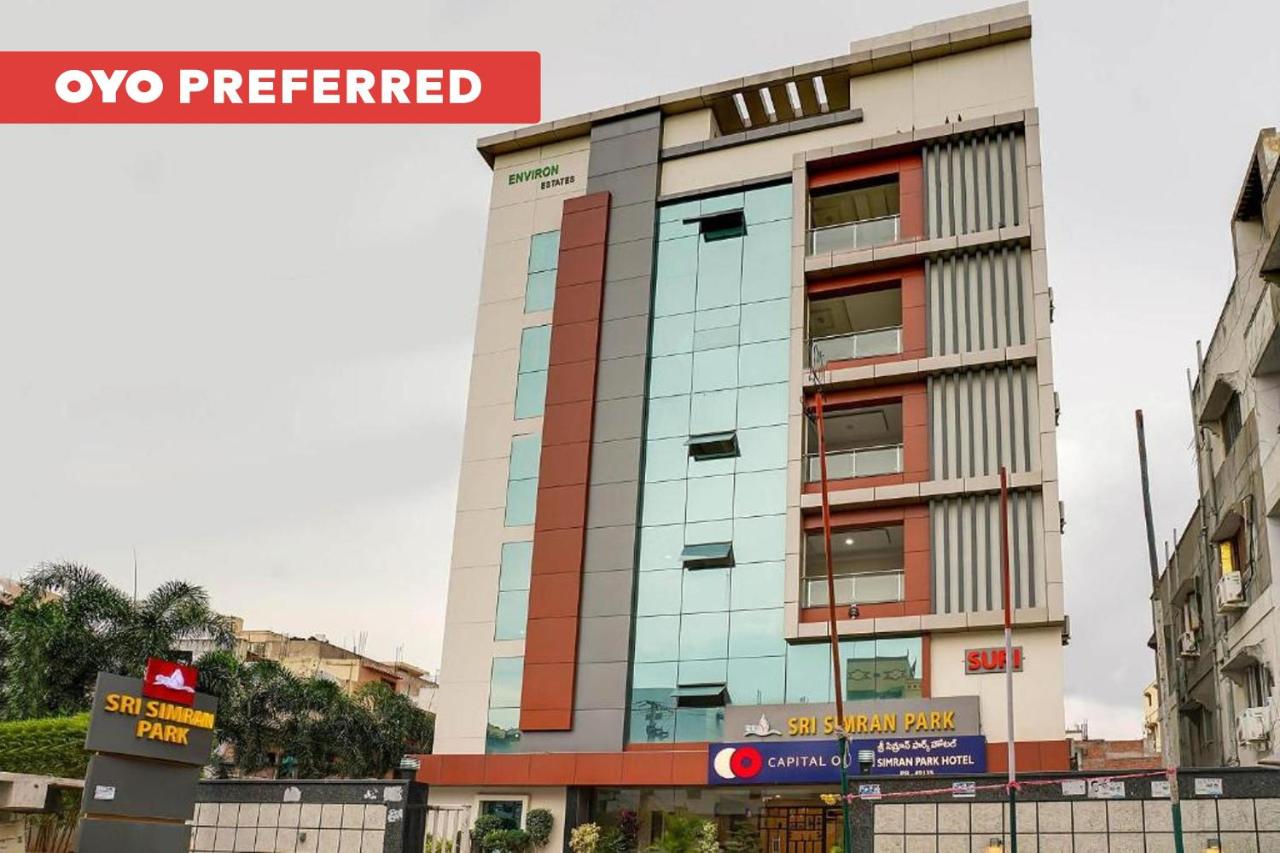 Townhouse OAK Sri Simran Park Hotel Near Secunderabad Railway Station
