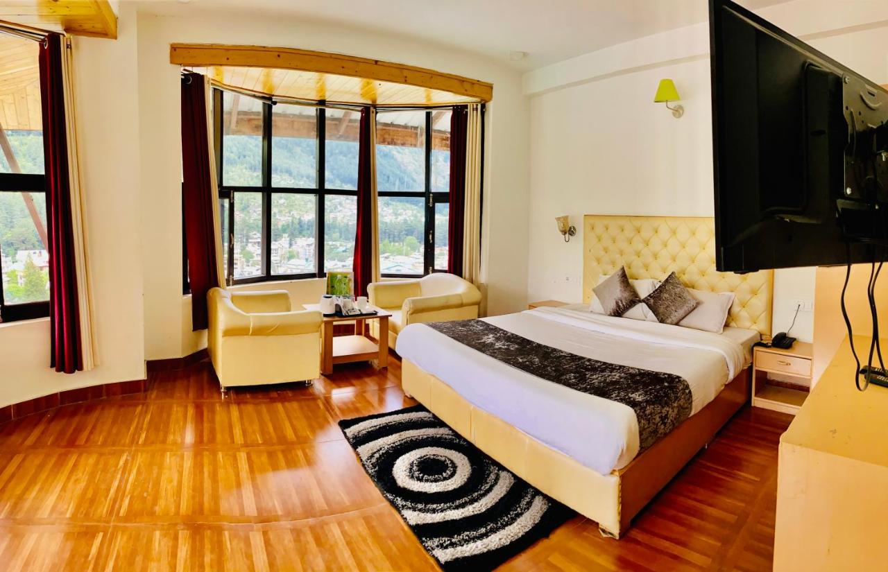 Hotel Hadimba Palace - Near Mall Road