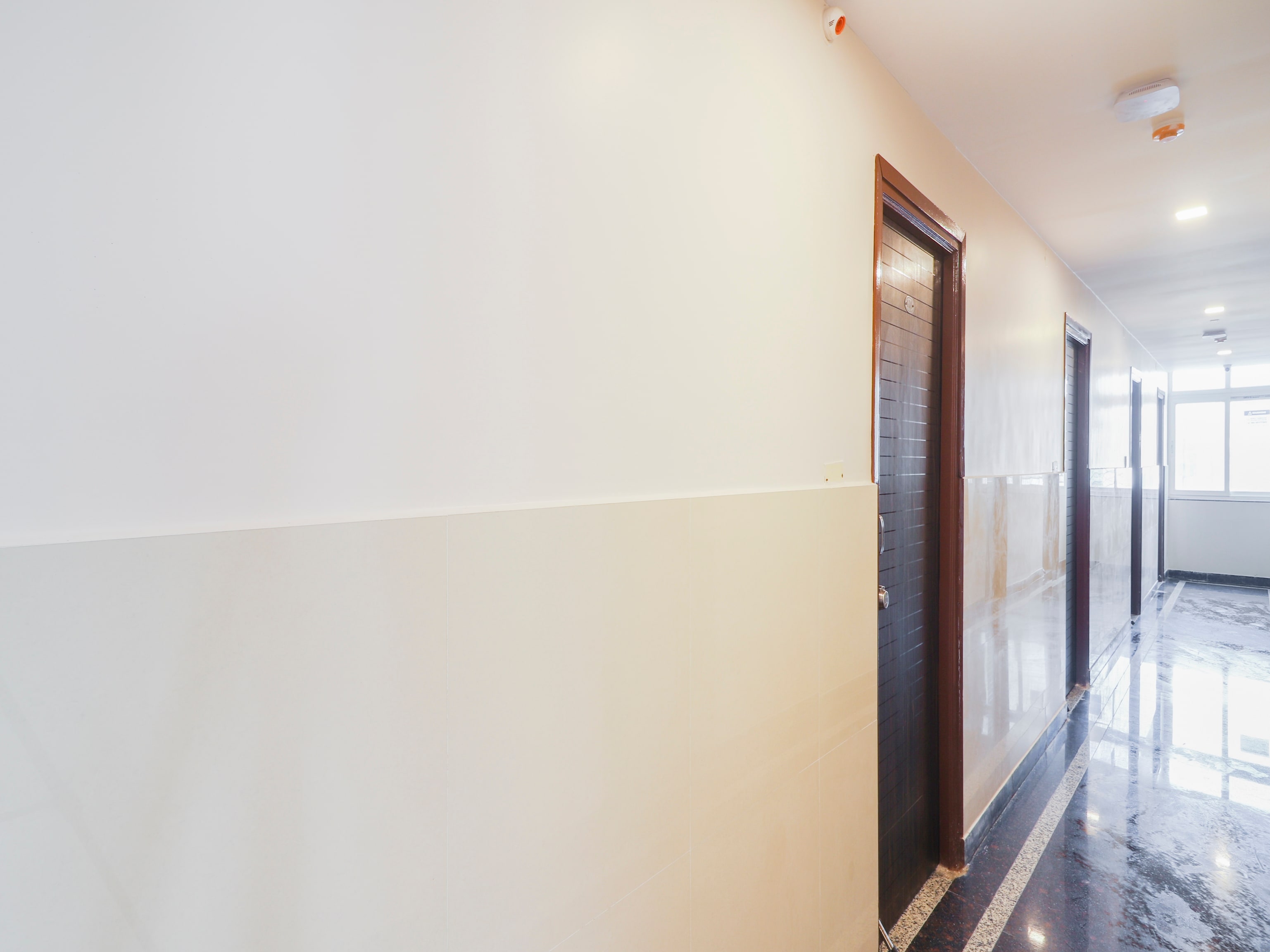 OYO Flagship 60541 White Ridge